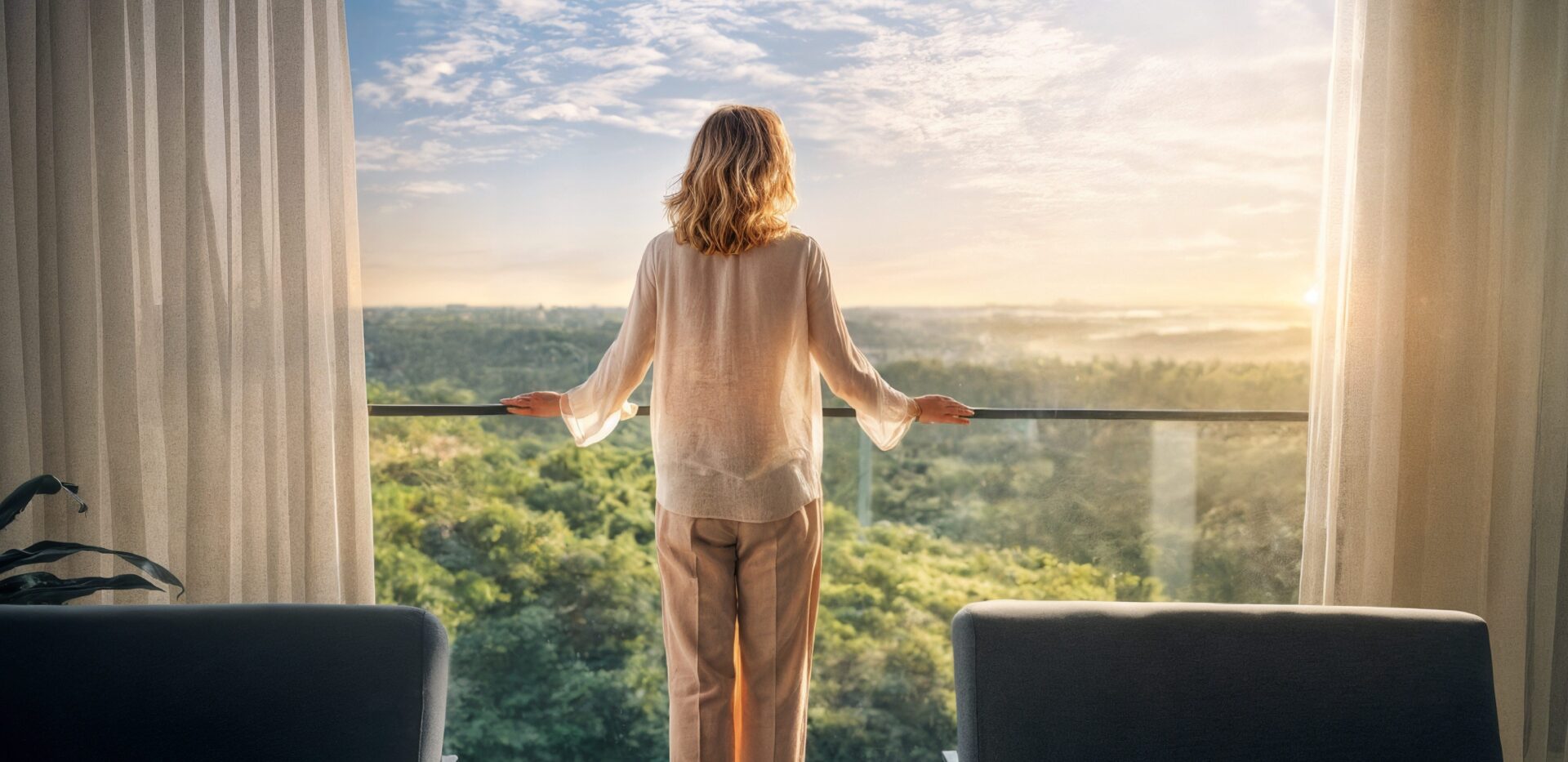 v1-Banner-2880x1400-RJB-04